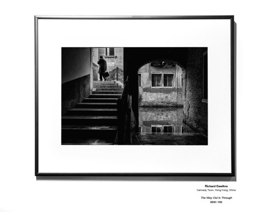 Monochrome Install 04